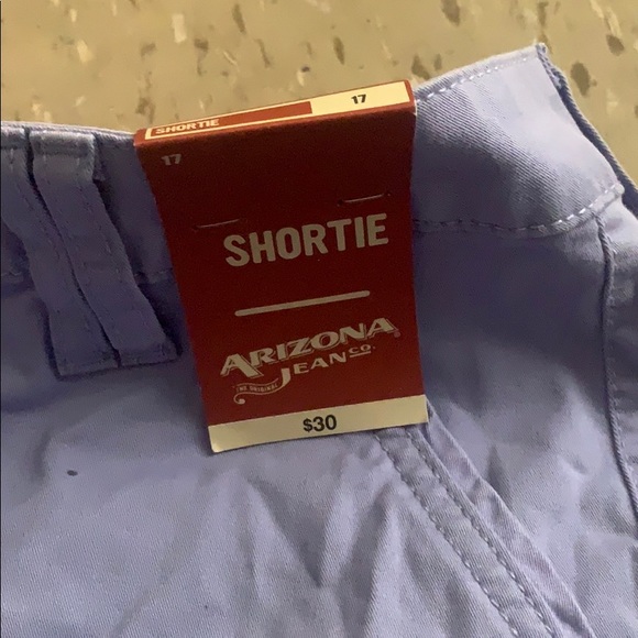 New women’s purple shortie shorts - Picture 2 of 4